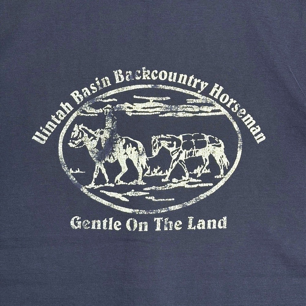 Vintage Jerzees Uintah Basin Backcountry Horseman T-Shirt Navy Blue 2XL Graphic - Picture 2 of 7